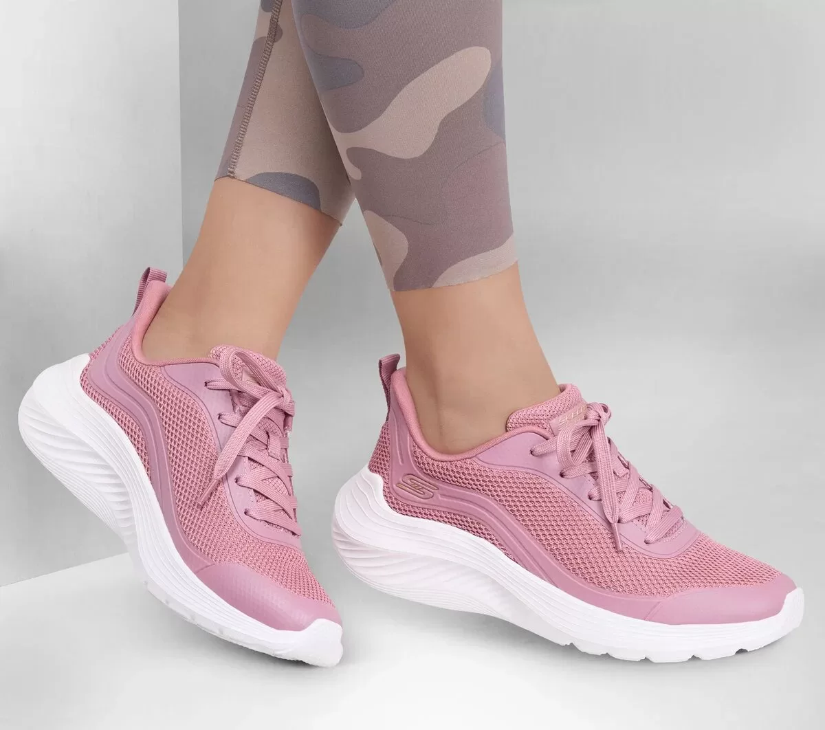 Skechers BOBS Sport Squad Waves – Sigue vadeando