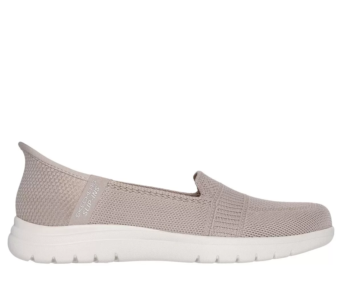 Skechers Slip-ins: Flexibilidad para llevar – Camellia Skechers Slip-ins: Flexibilidad para llevar – Camellia