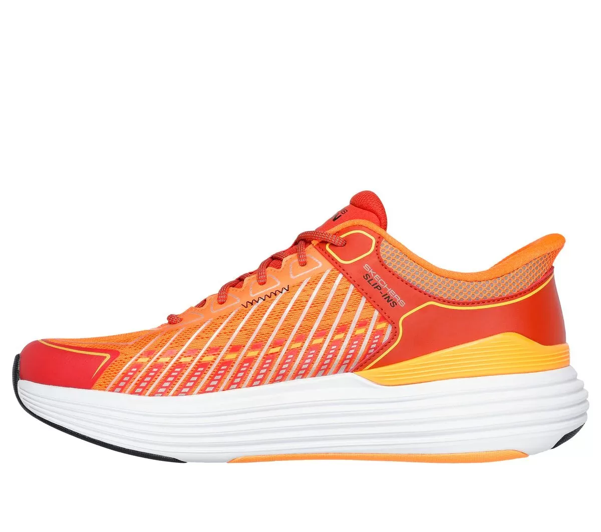 Skechers Slip-ins: Máxima amortiguación y suspensión Skechers Slip-ins: Máxima amortiguación y suspensión