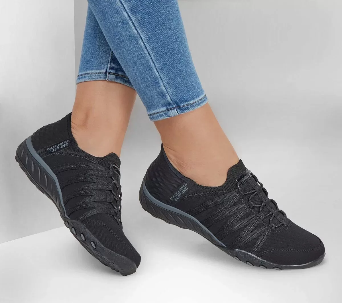 Skechers Slip-ins Relaxed Fit: Respira con facilidad y rueda conmigo