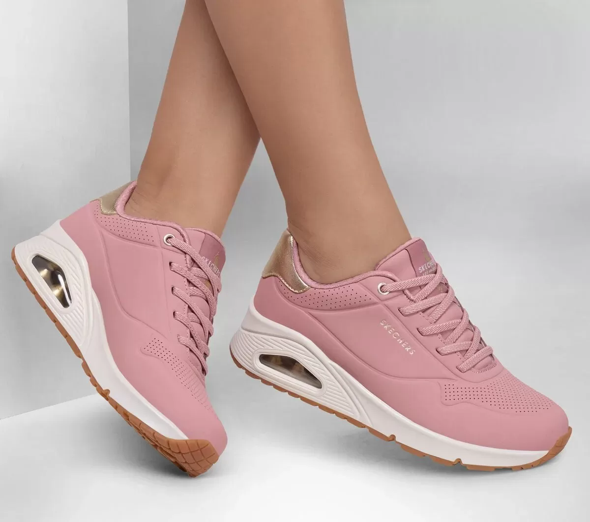 Uno – Brilla lejos