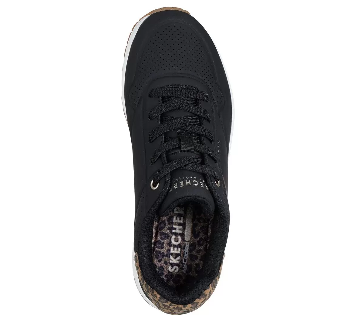 Uno – Noche en la jungla